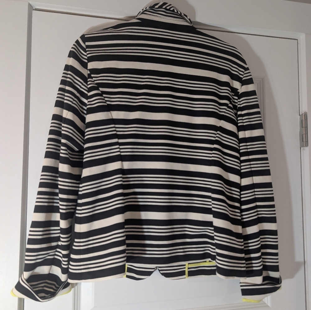 LOFT Black and White Striped Size M Blazer Size NWT - Picture 4 of 9